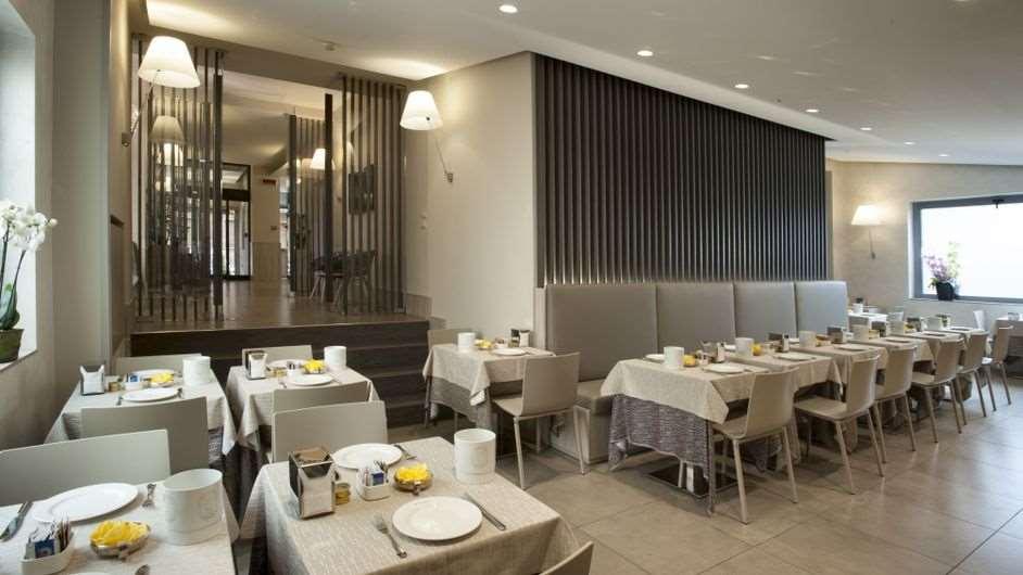Hotel Gamma Milano Esterno foto
