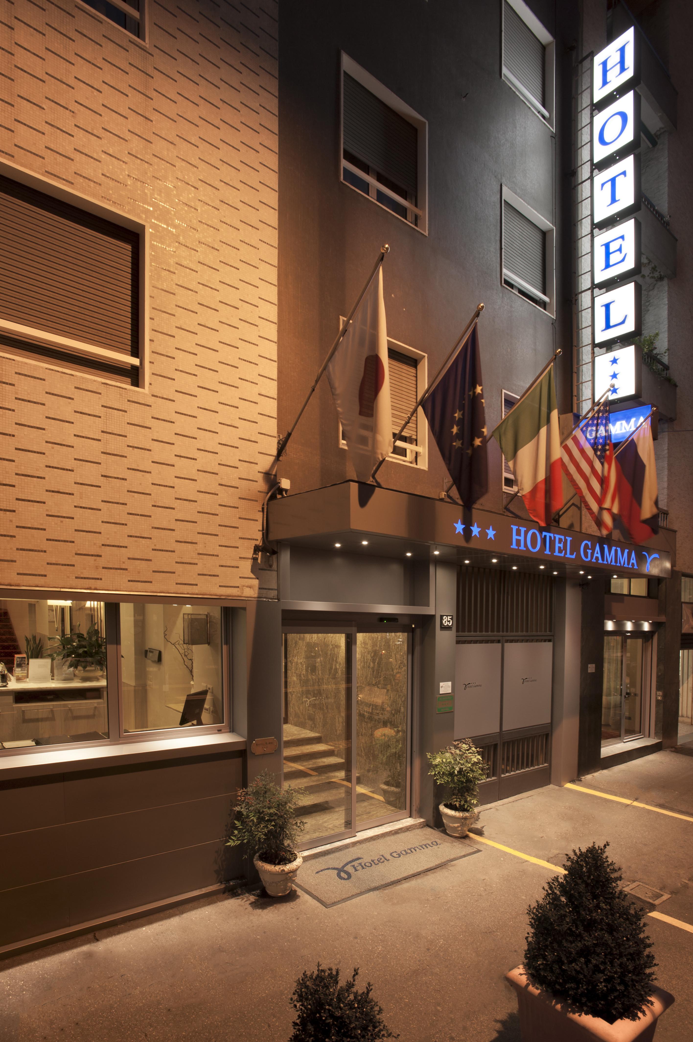 Hotel Gamma Milano Esterno foto