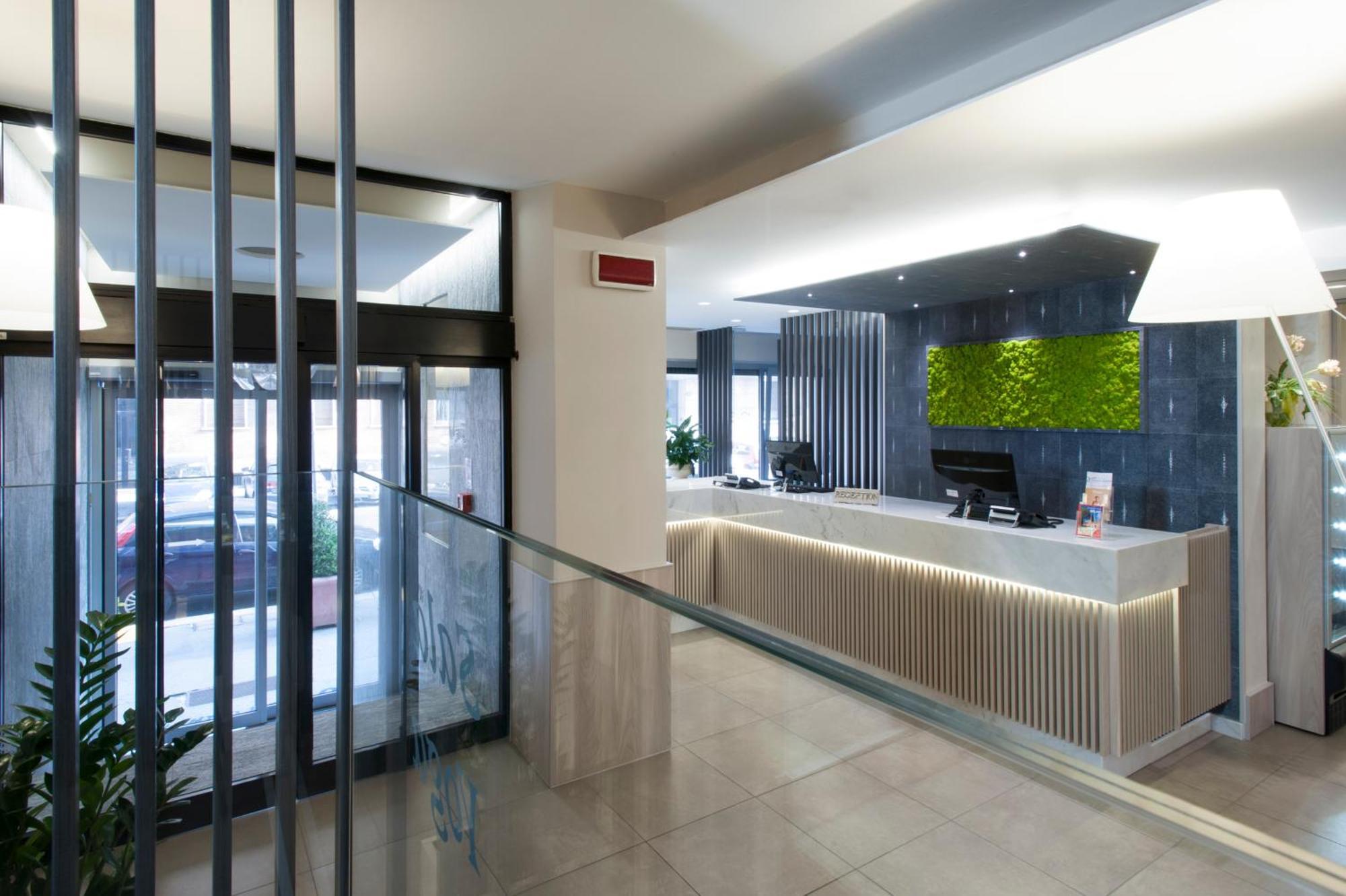 Hotel Gamma Milano Esterno foto