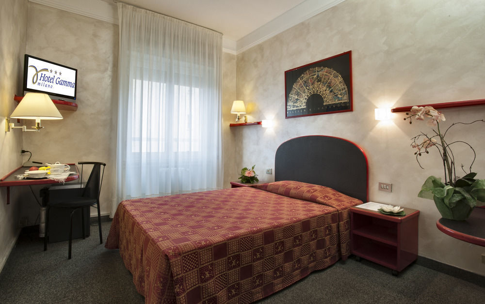 Hotel Gamma Milano Camera foto